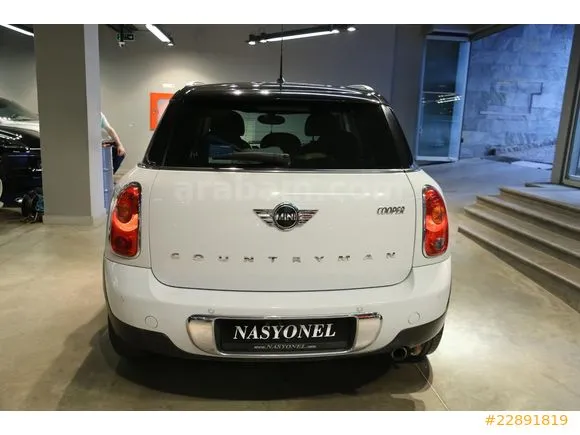 MINI Cooper Countryman 1.5 ALL4 Signature Image 7